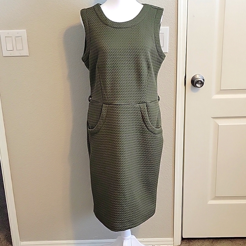 Sharagano Dress